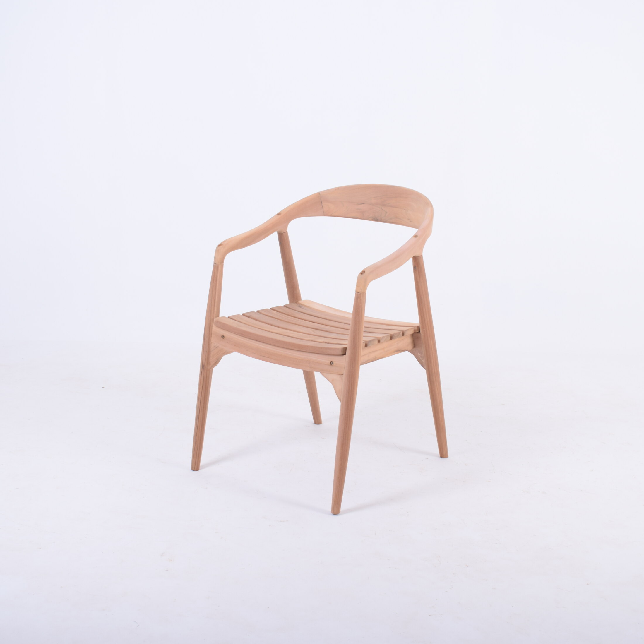 OZZIE DINING ARM CHAIR (SLAT)