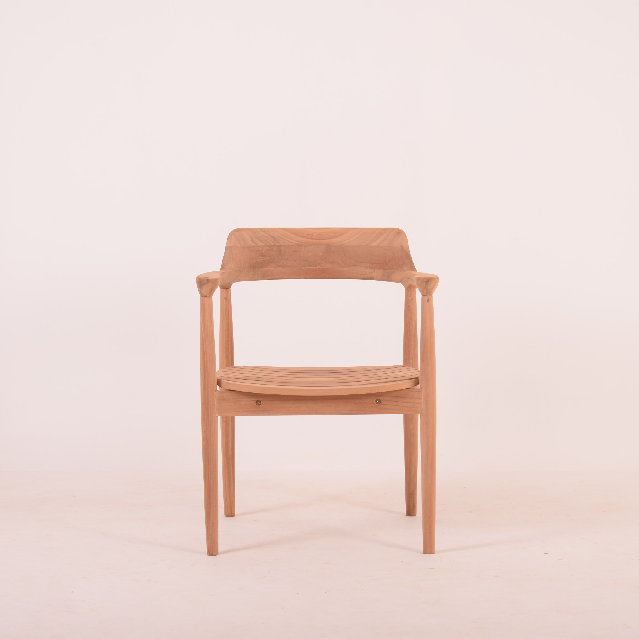 JEPA DINING ARM CHAIR (SLAT)